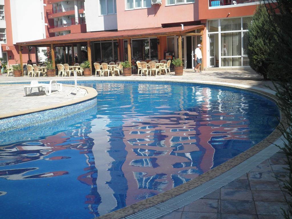 Private Apartments In Privilige Fort Beach Елените Экстерьер фото